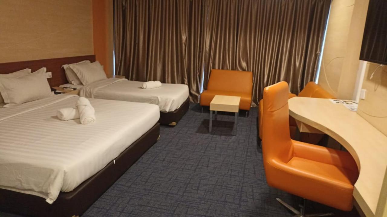 De Palma Hotel Shah Alam Exteriör bild